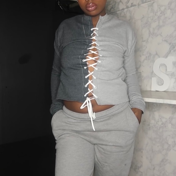 Custom sweater (S) - Picture 2 of 3